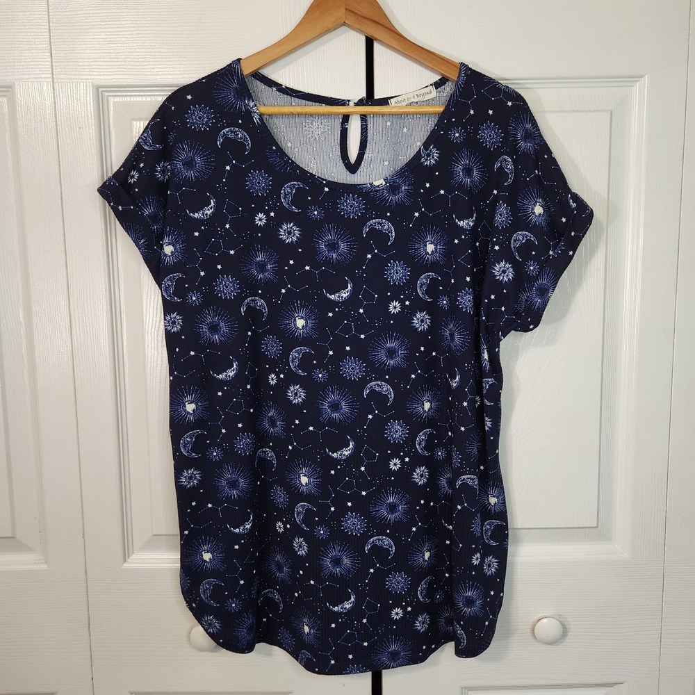 Above and Beyond Navy Celestial Moon Star Constellation Ribbed Top Size 2X Space